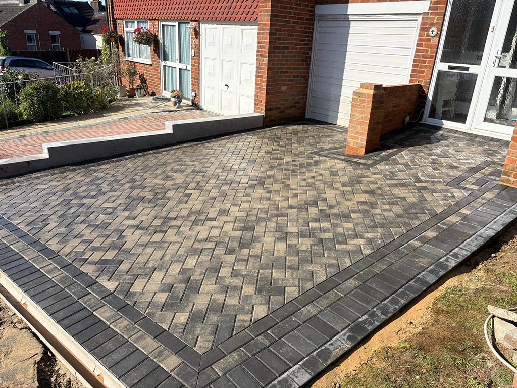 Tobermore Pedesta Driveway before